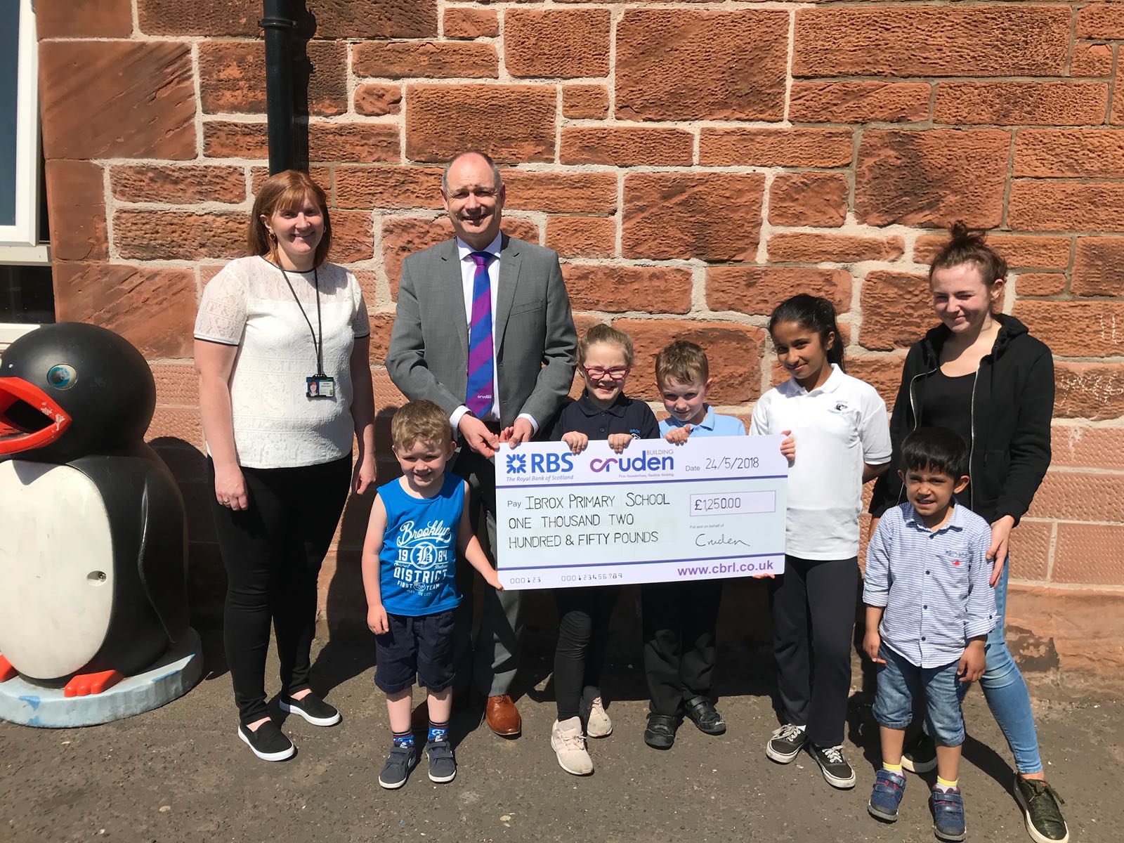 Cheque donation to Ibrox Primary and Nursery School 